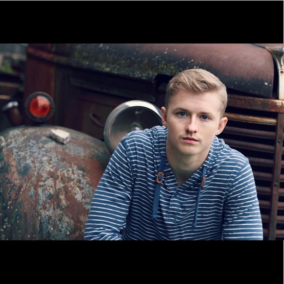 Meet your Posher, Matthew - Picture 1 of 1